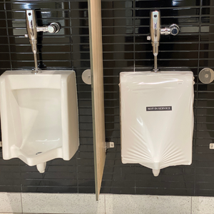 SaniCover compare garbage bags with urinal covers example 17
